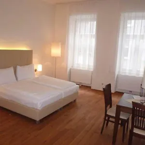  Apartment Nestroygasse